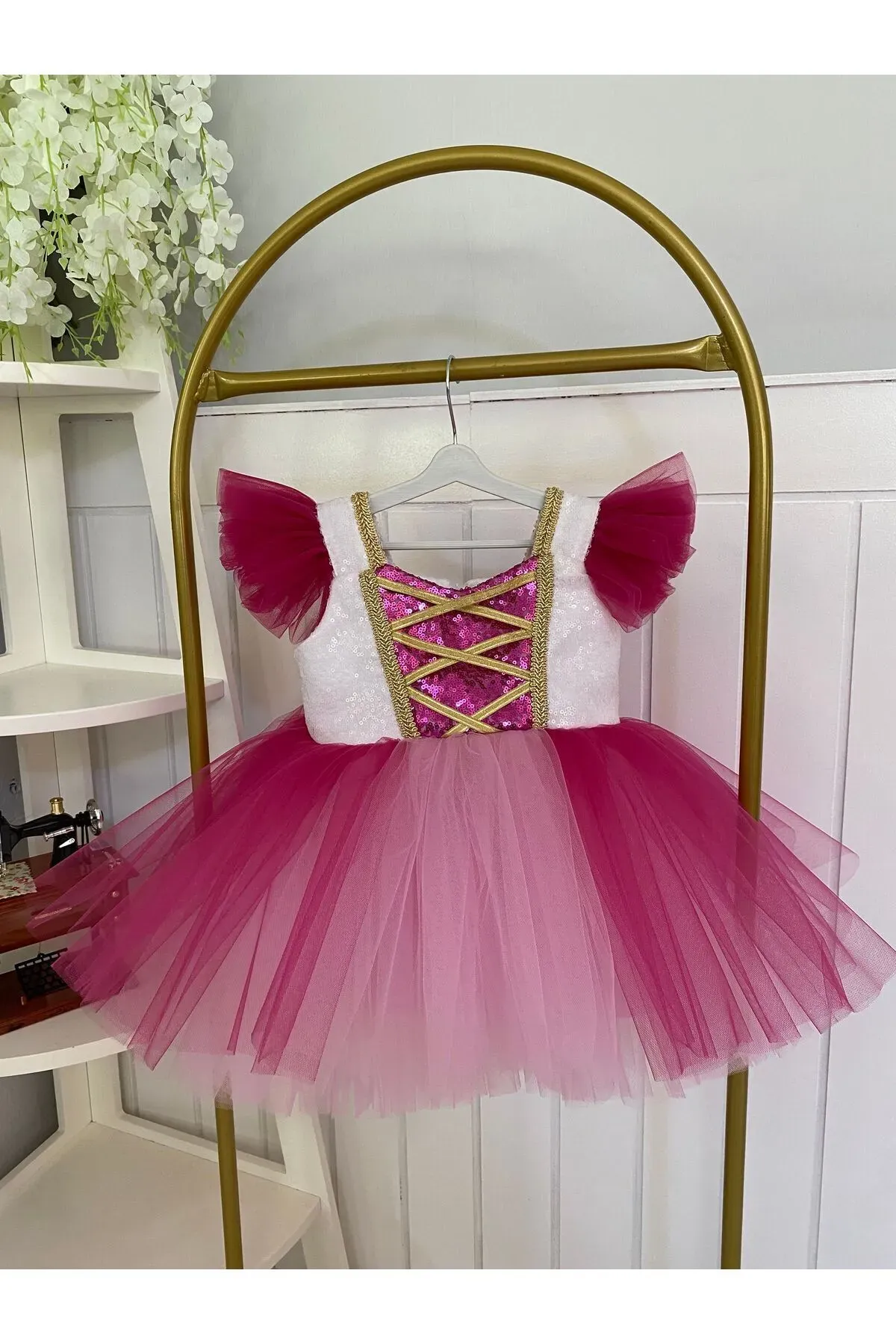 Clara Gold Detaylı Beyaz Fuşya Tütü Prenses Elbisesi