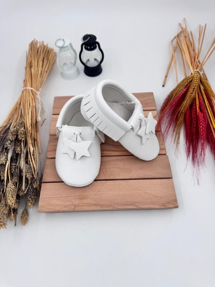 Tinny Beyaz Erkek Doğal Deri Bebek Makosen Yıldız