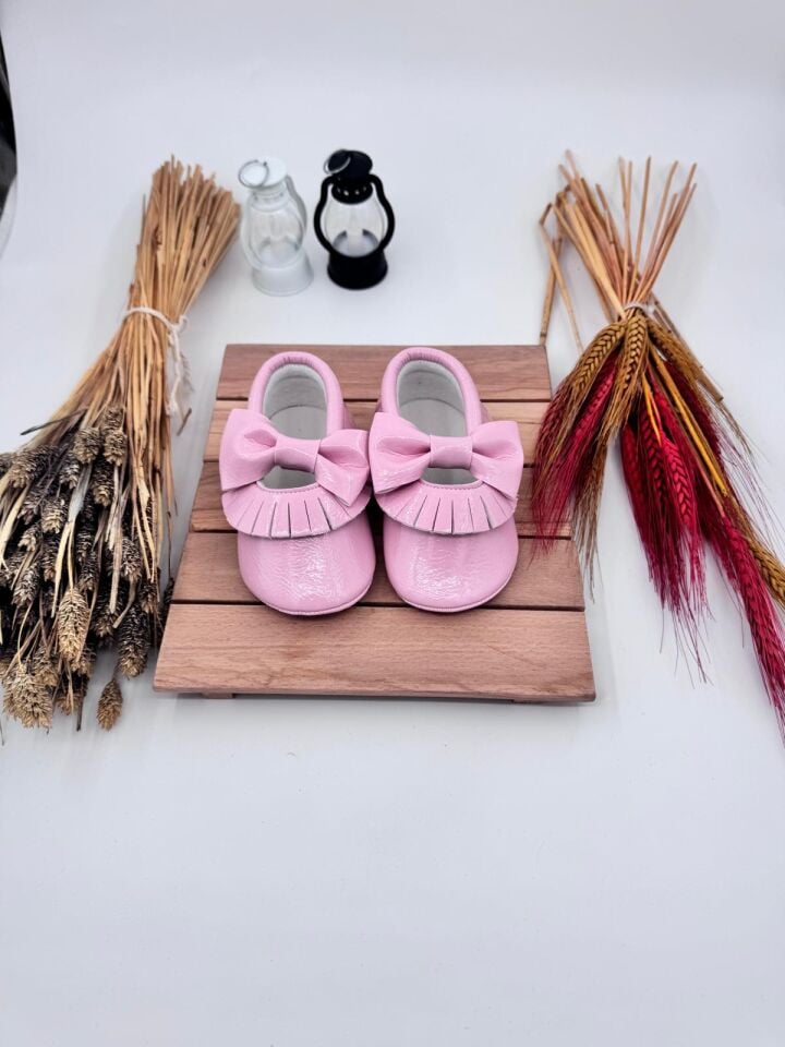 Minny Pembe Doğal Deri Kız Bebek Makosen