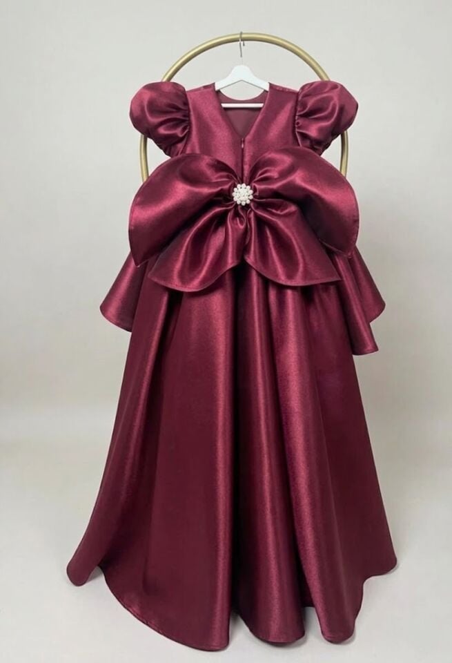 Annie Kız Çocuk Prenses Elbisesi – Bordo Büyük Fiyonklu Kuyruk Detaylı Model Abiye